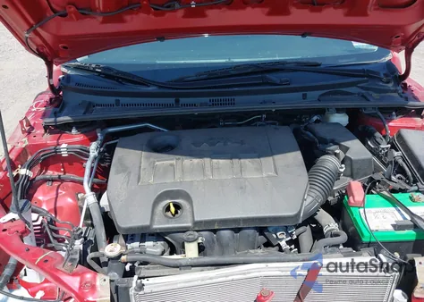 2017 Toyota Corolla Se z USA, uszkodzony, nr VIN 2T1BURHE8HC952554